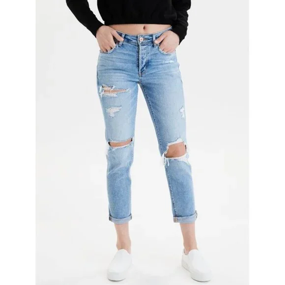 American Eagle Stretch Tomgirl Jeans Slashed Sky Destroyed Ripped BF Boyfriend 0 - Picture 1 of 14